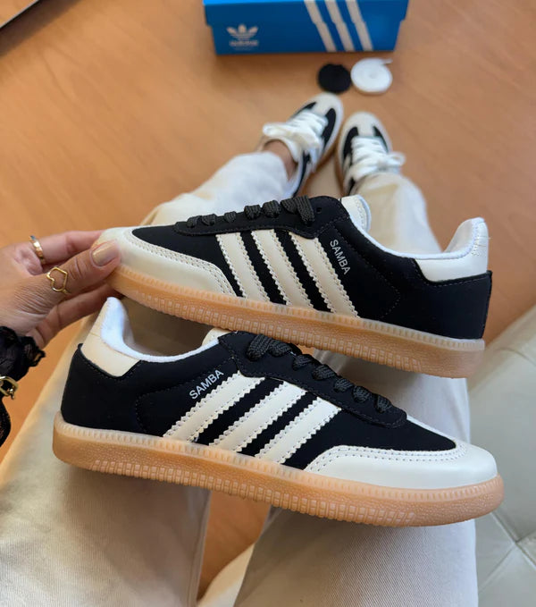 Adidas Samba OG - Preto/Bege