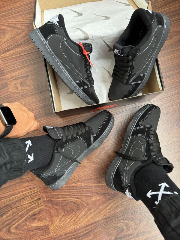 Jordan x Travis Scott Black