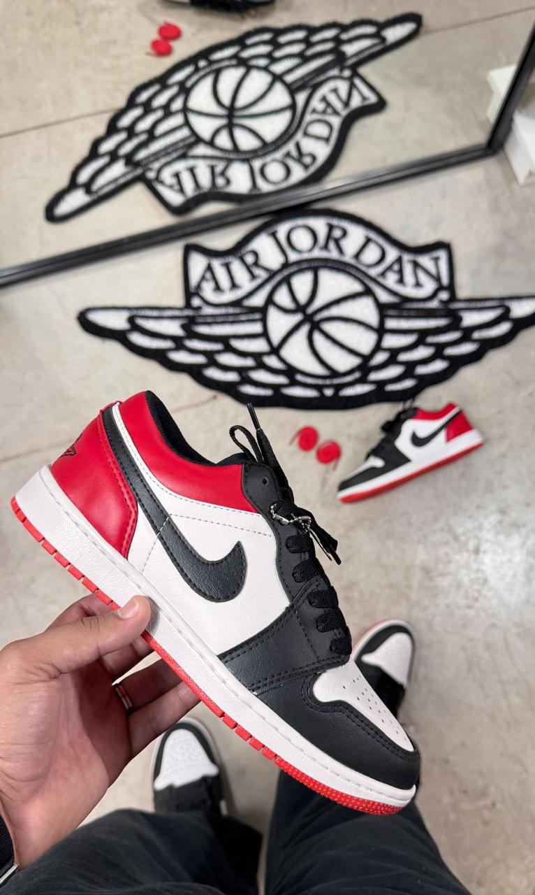 Nike Air Jordan 1 Low - Tricolor