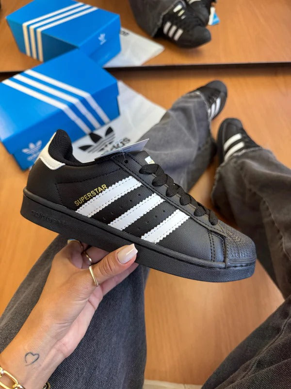 Adidas Superstar - Preto/Branco