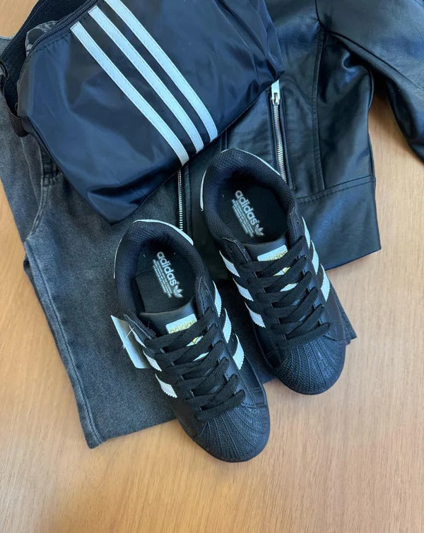 Adidas Superstar - Preto/Branco