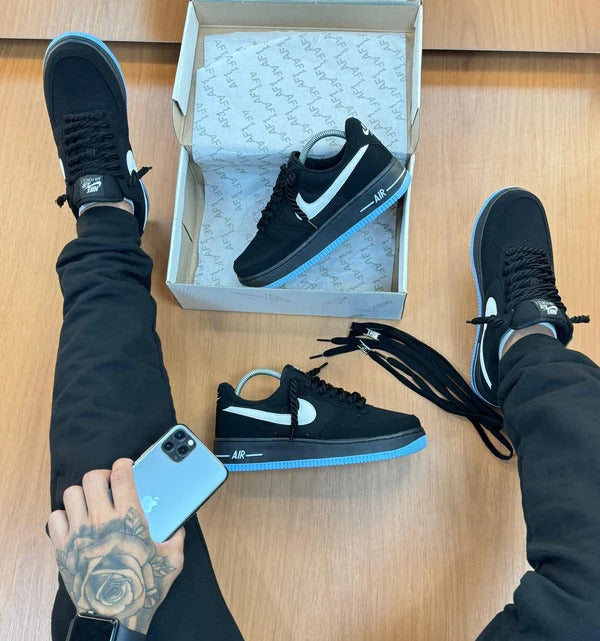 Nike Air Force - Preto/Azul