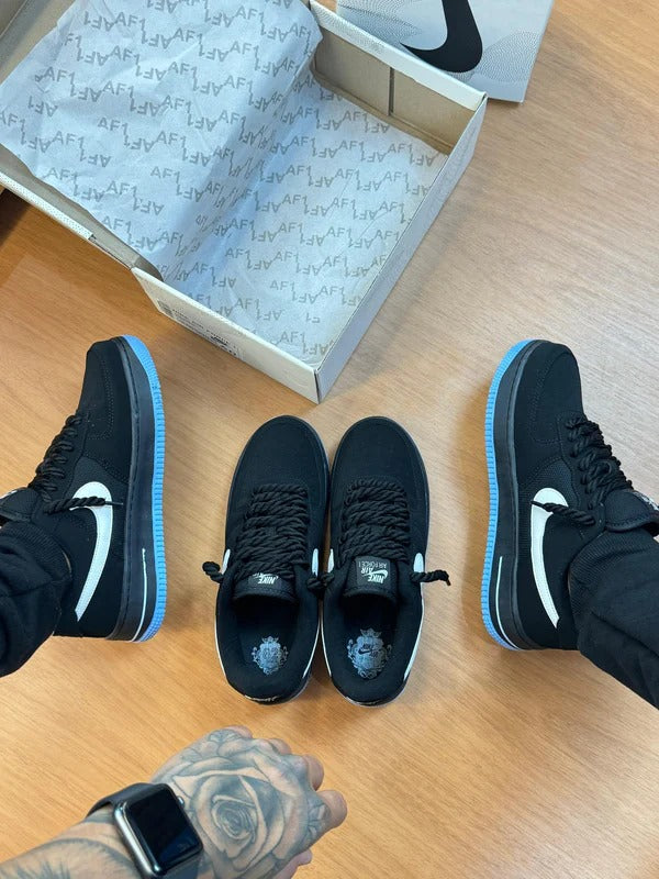 Nike Air Force - Preto/Azul