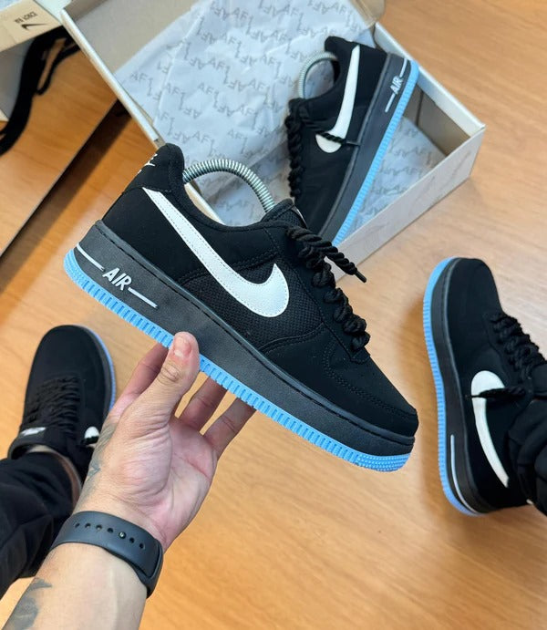 Nike Air Force - Preto/Azul