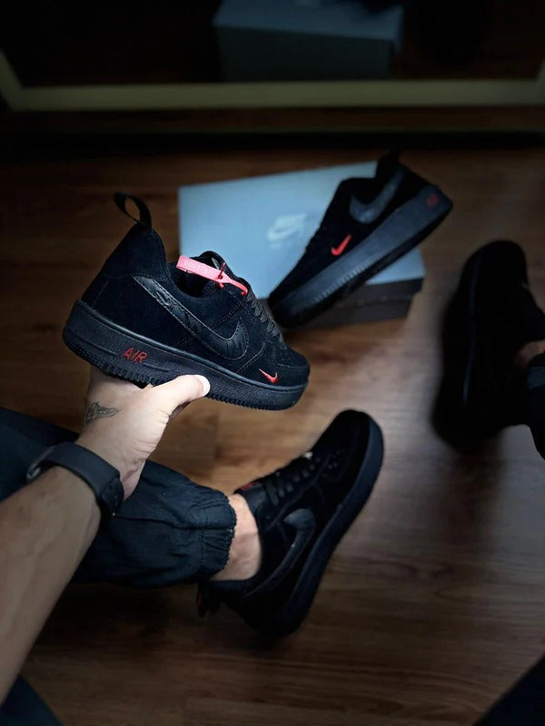 Nike Air Force - Preto
