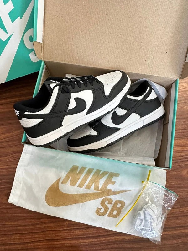 Dunk Low Pro Panda