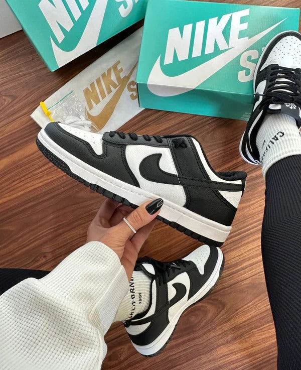 Dunk Low Pro Panda