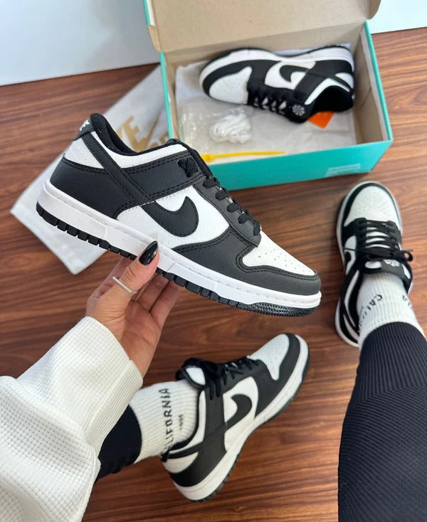 Dunk Low Pro Panda