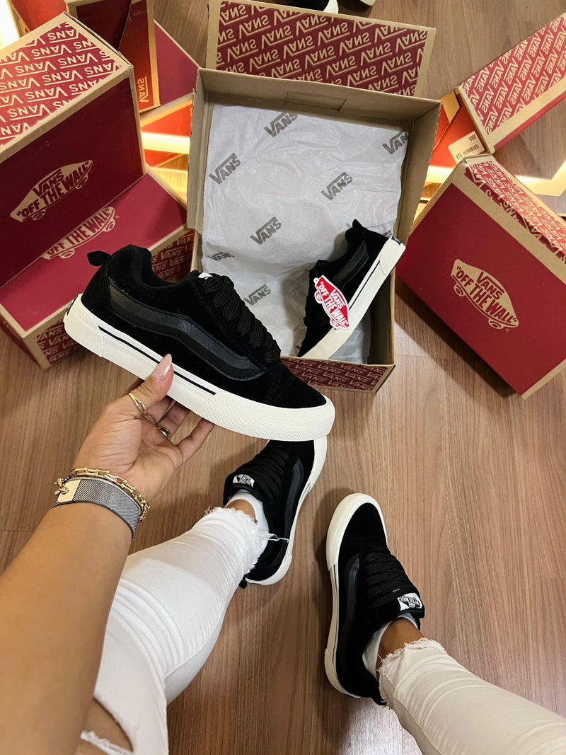 Vans Knu Skool - Preto
